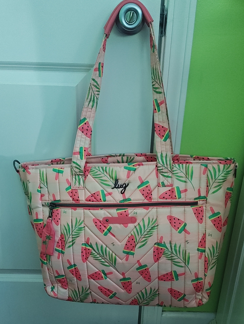 NWOT lug Paddle Popsicle Pink